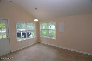 462 Snow Hill St, Ayden, NC 28513 - Photo 6