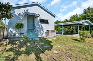 1121 S 6th St, Wilmington, NC 28401 - Photo 8