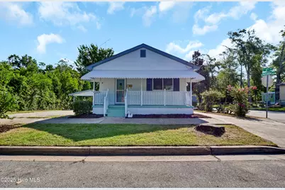 1121 S 6th Street, Wilmington, NC 28401 - Photo 2