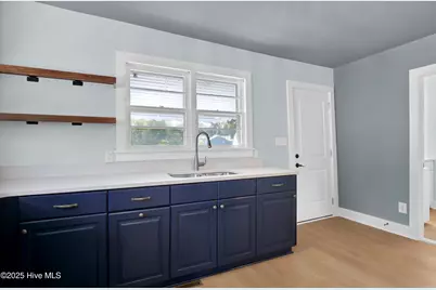 1121 S 6th Street, Wilmington, NC 28401 - Photo 14