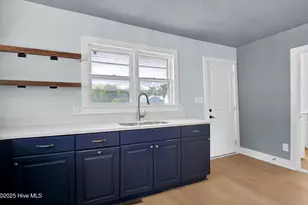 1121 S 6th St, Wilmington, NC 28401 - Photo 14