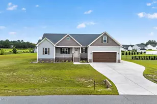 156 Clipper Ln, Smithfield, NC 27577 - Photo 2