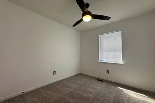 414 Myrtlewood Cir, Jacksonville, NC 28546 - Photo 20