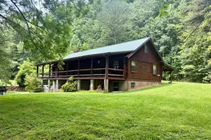 913 Franks Creek Rd, Robbinsville, NC 28771 - Photo 1