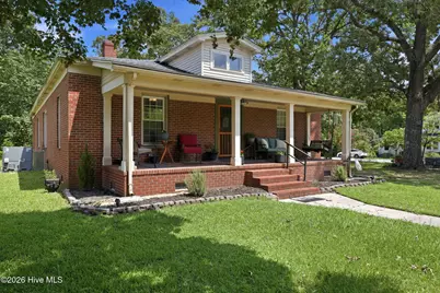 3227 S Eason Street, Fountain, NC 27829 - Photo 4