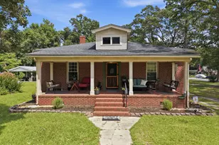 3227 S Eason St, Fountain, NC 27829 - Photo 2