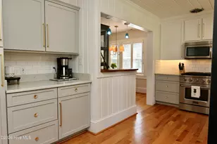514 Bank St, Washington, NC 27889 - Photo 12