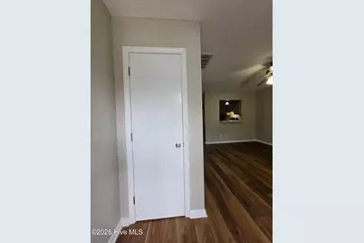 1118 Pueblo Drive, Jacksonville, NC 28546 - Photo 2