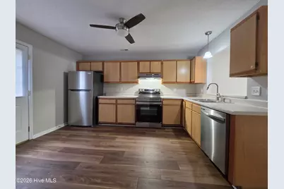 1118 Pueblo Drive, Jacksonville, NC 28546 - Photo 8