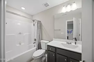 69 Red Rocks Cir, Benson, NC 27504 - Photo 34