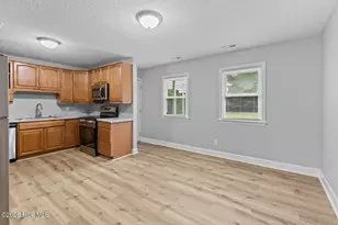 225 Lakewood Dr, Jacksonville, NC 28546 - Photo 6