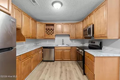 225 Lakewood Drive, Jacksonville, NC 28546 - Photo 8