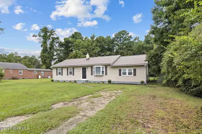 225 Lakewood Drive, Jacksonville, NC 28546 - Photo 2