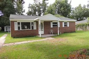 109 Ramsey Dr, Jacksonville, NC 28540 - Photo 2