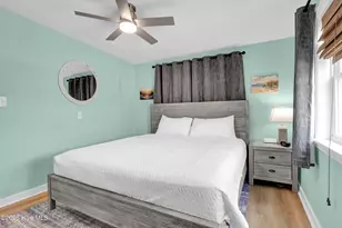 208 Woody Hewett Ave, Carolina Beach, NC 28428 - Photo 26