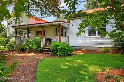 1465 B Street, New Bern, NC 28560 - Photo 2