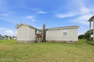 1106 Avery St, Morehead City, NC 28557 - Photo 6