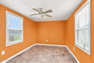 1106 Avery St, Morehead City, NC 28557 - Photo 16