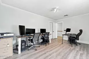 409 Oxford Rd, Greenville, NC 27858 - Photo 26