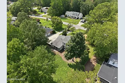 409 Oxford Road, Greenville, NC 27858 - Photo 50