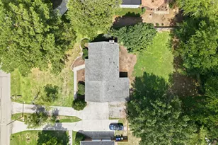409 Oxford Rd, Greenville, NC 27858 - Photo 48
