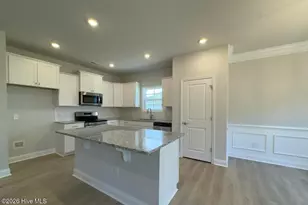 143 Firethorn Cir, Wallace, NC 28466 - Photo 12