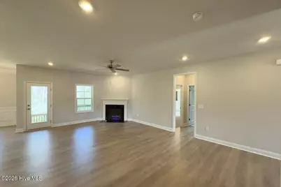 143 Firethorn Circle, Wallace, NC 28466 - Photo 8