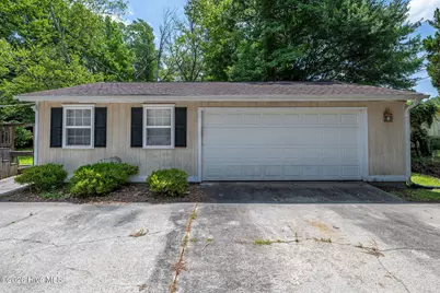 1002 Karen Drive, New Bern, NC 28562 - Photo 34
