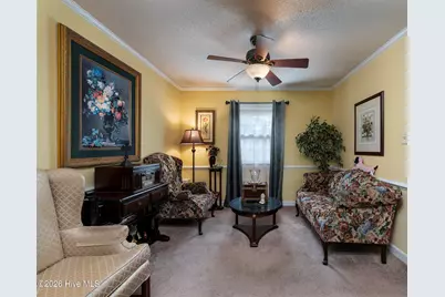 1002 Karen Drive, New Bern, NC 28562 - Photo 16