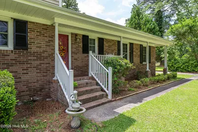 1002 Karen Drive, New Bern, NC 28562 - Photo 6