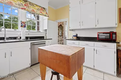 1115 College Street, Kinston, NC 28501 - Photo 56