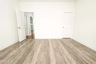 1202 Skipjack Ct, New Bern, NC 28562 - Photo 16