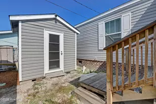 1510 Salter Path Rd, Indian Beach, NC 28512 - Photo 32
