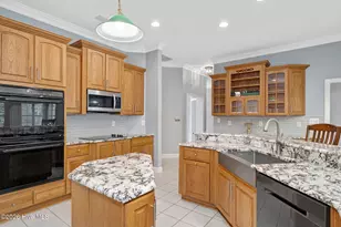 110 Camellia Ct, Wallace, NC 28466 - Photo 10