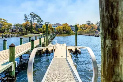 7012 Sound Drive, Emerald Isle, NC 28594 - Photo 20