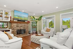 7012 Sound Dr, Emerald Isle, NC 28594 - Photo 4