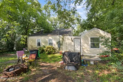 110 Queens Road, Jacksonville, NC 28540 - Photo 20