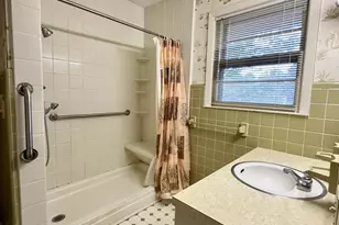 2206 2nd Ave, Elizabethtown, NC 28337 - Photo 38