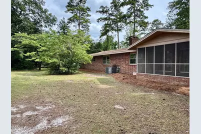 2206 Second Avenue, Elizabethtown, NC 28337 - Photo 6