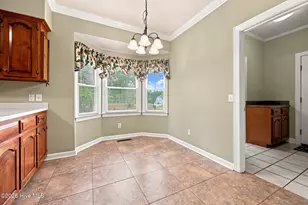 335 W Hedgelawn Way, Southern Pines, NC 28387 - Photo 16