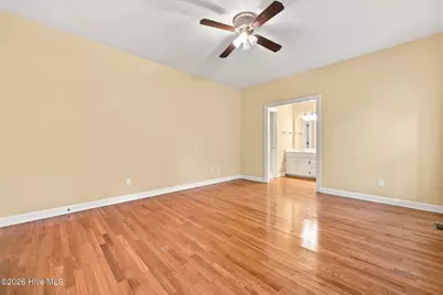 335 W Hedgelawn Way, Southern Pines, NC 28387 - Photo 26