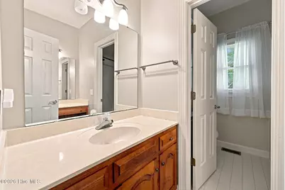 335 W Hedgelawn Way, Southern Pines, NC 28387 - Photo 30