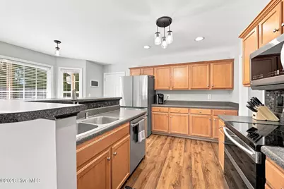 637 Dickinson Road, Smithfield, NC 27577 - Photo 6