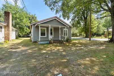 605 E Covington Street, Laurinburg, NC 28352 - Photo 18