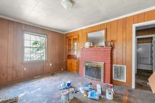 605 E Covington St, Laurinburg, NC 28352 - Photo 8