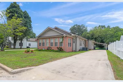 307 W Canary Street, Dunn, NC 28334 - Photo 48