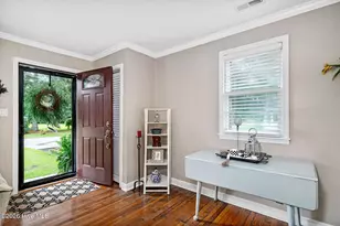 206 W Clement St, Wallace, NC 28466 - Photo 2