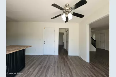 205 Ashcroft Drive, Jacksonville, NC 28546 - Photo 14