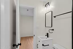 300 Walnut Dr, Jacksonville, NC 28540 - Photo 22