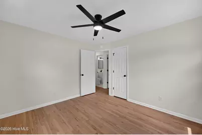 300 Walnut Drive, Jacksonville, NC 28540 - Photo 24